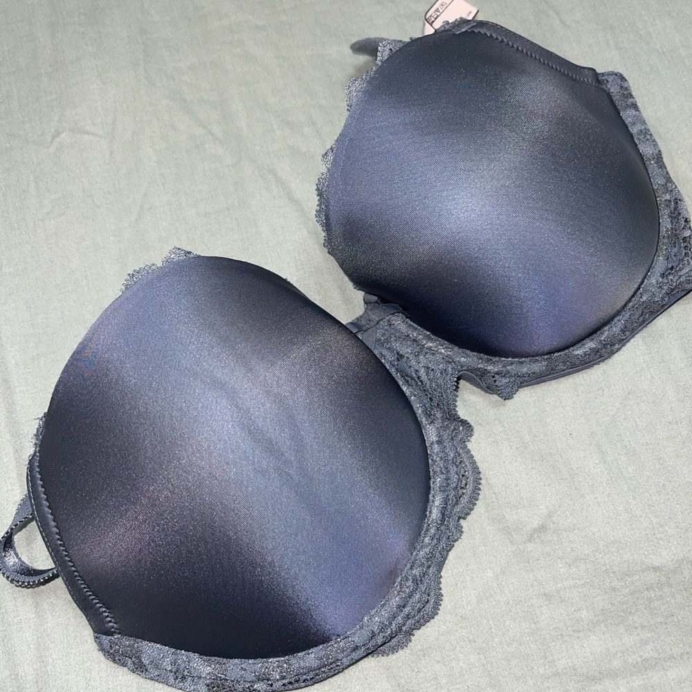 Victoria’s Secret 32DDD Dream Angels Lightly Lined Bra